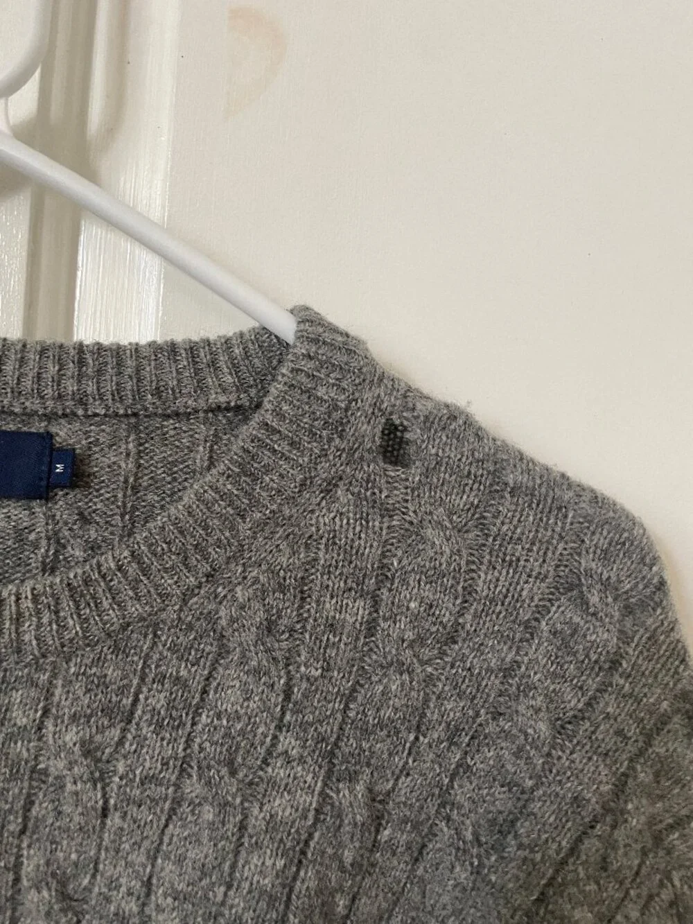 J.Crew factory lambswool mens crewneck gray cable knit sweater M *DESCRIPTION*
